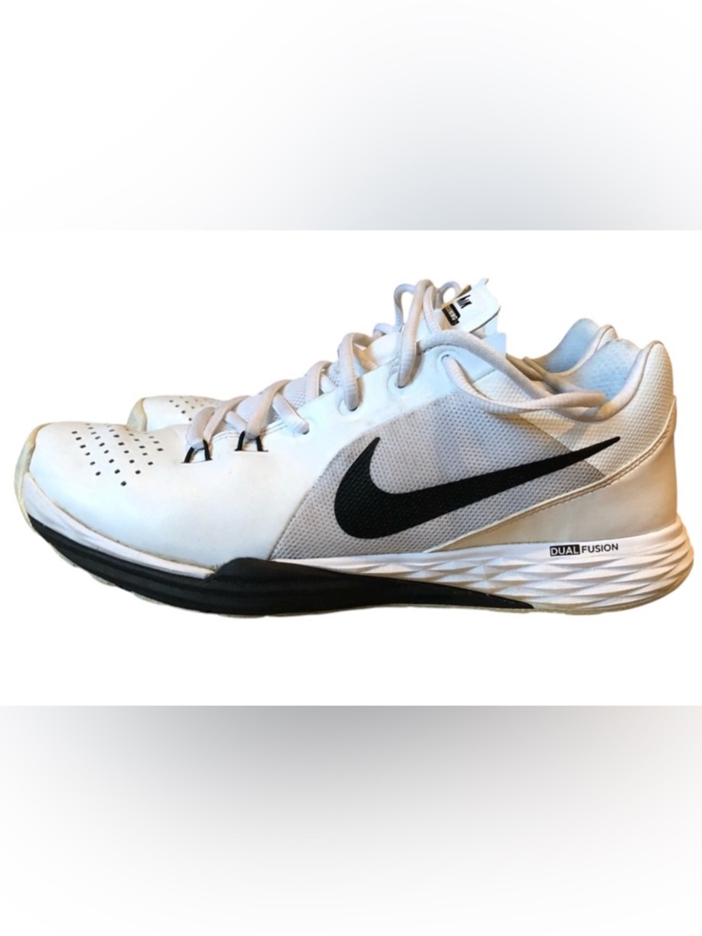 Nike Dual Fusion TR Mens Size 9 White Black Cross Training Shoes Sneakers